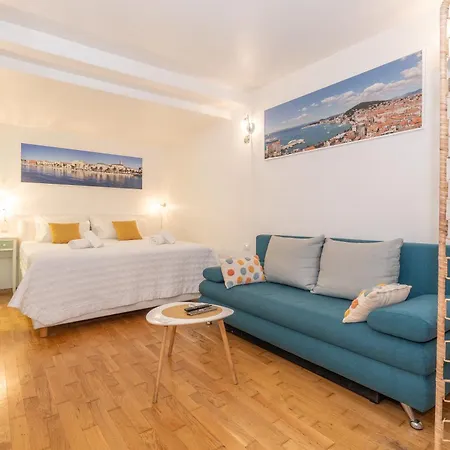 Siesta Apartment *